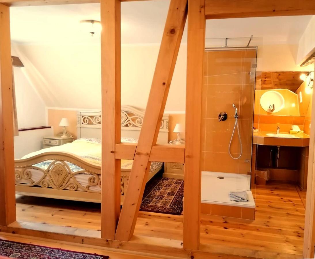 Hotel Denkmal 13 Висмар Экстерьер фото