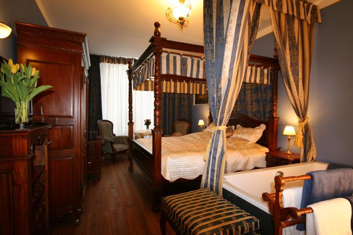 Hotel Denkmal 13 Висмар Номер фото